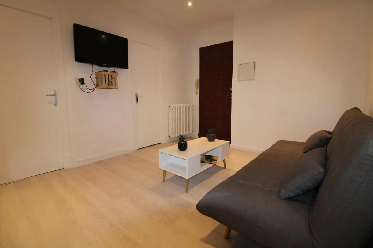 ● Le Bigourdan ● Sanctuaires - Calme - Wifi - Park Apartment Lourdes France