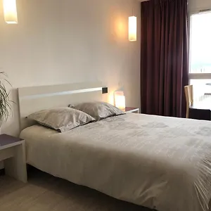 Family Saint Vincent - 2 Pers - 100m Gare - Wifi Apartment